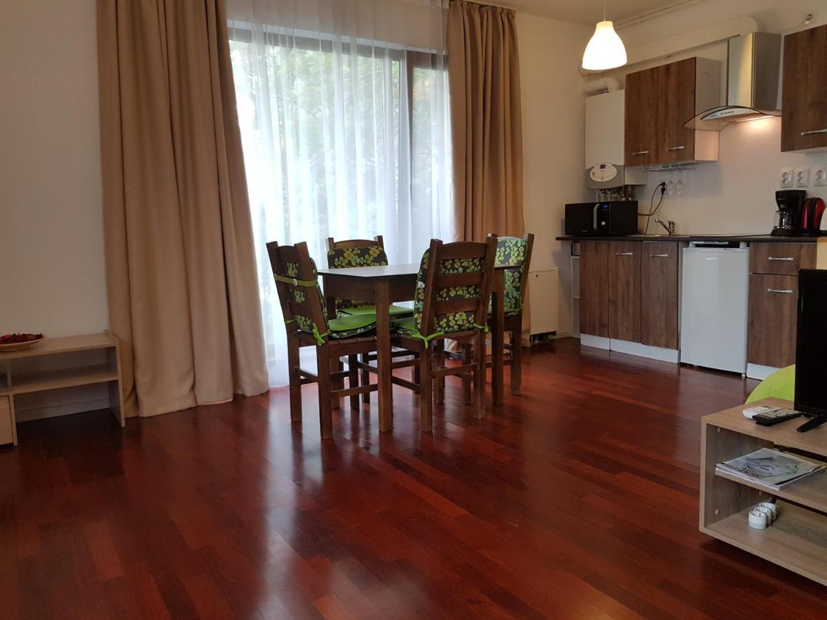 Bucharest Luxury Apartments ภายนอก รูปภาพ